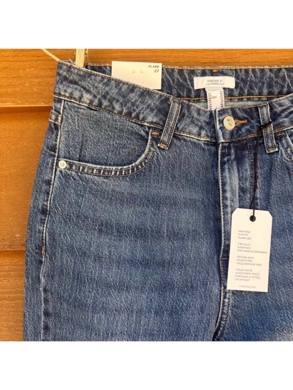 Forever 21 Womens Flared Denim Jeans With Daisy Embroidery & Raw Hem Size 27 - Picture 8 of 14